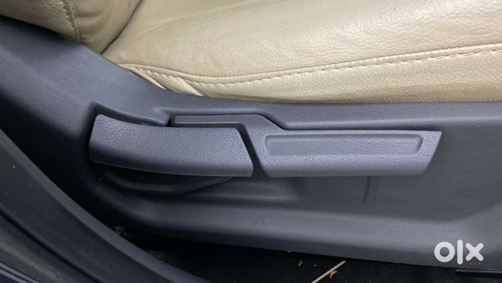 Hyundai Aura Sx Plus Automatic, 2022, Petrol