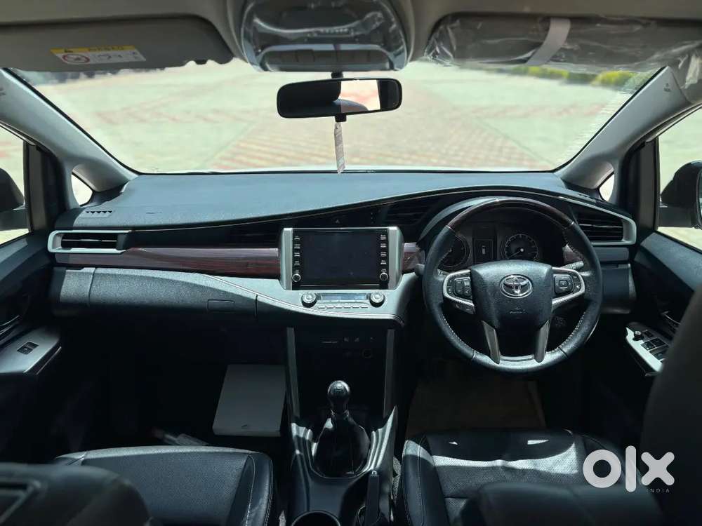 Toyota Innova Crysta 2.4 Z 2022 Diesel Mt