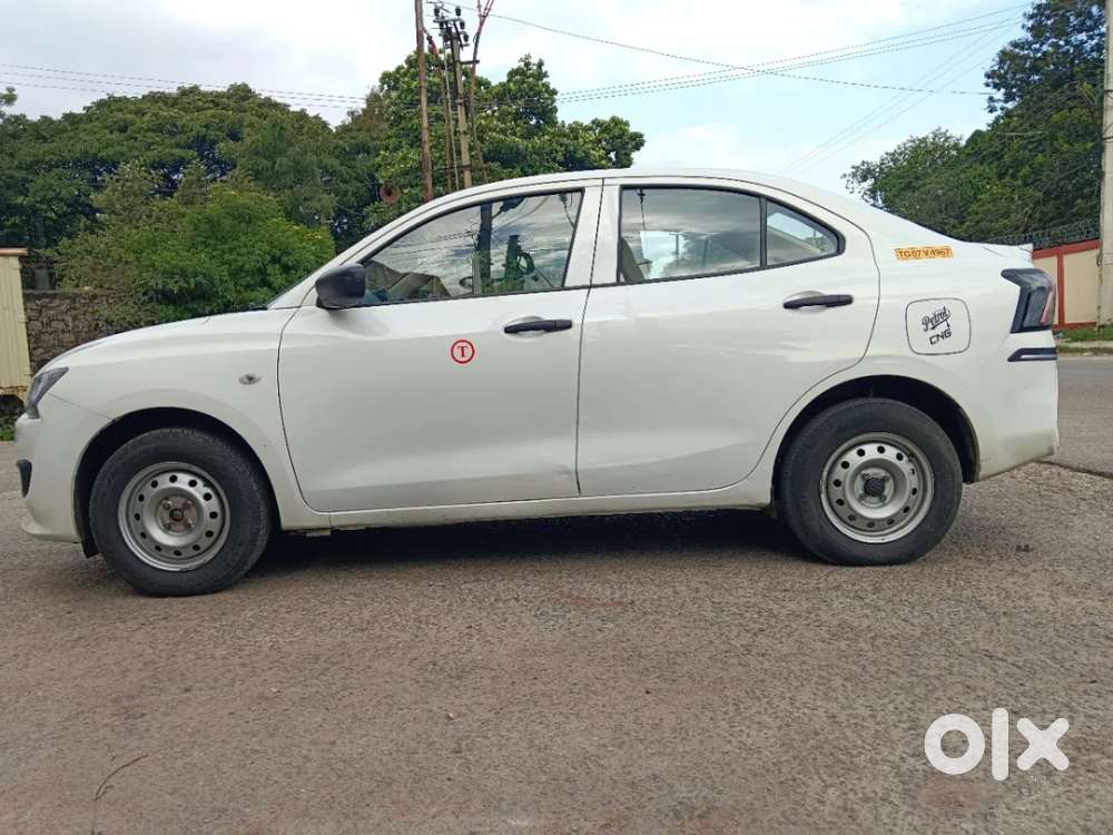Maruti Suzuki Dzire 1.2 Lxi, 2025, Petrol