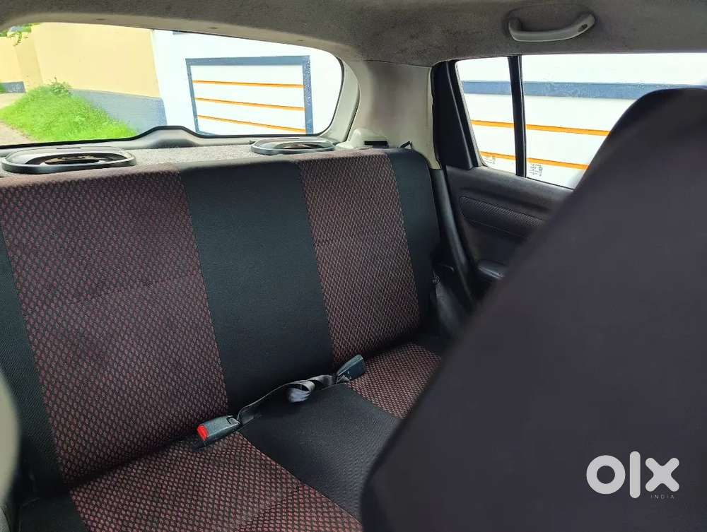 Maruti Suzuki Swift 2011 Diesel 110000 Km Driven