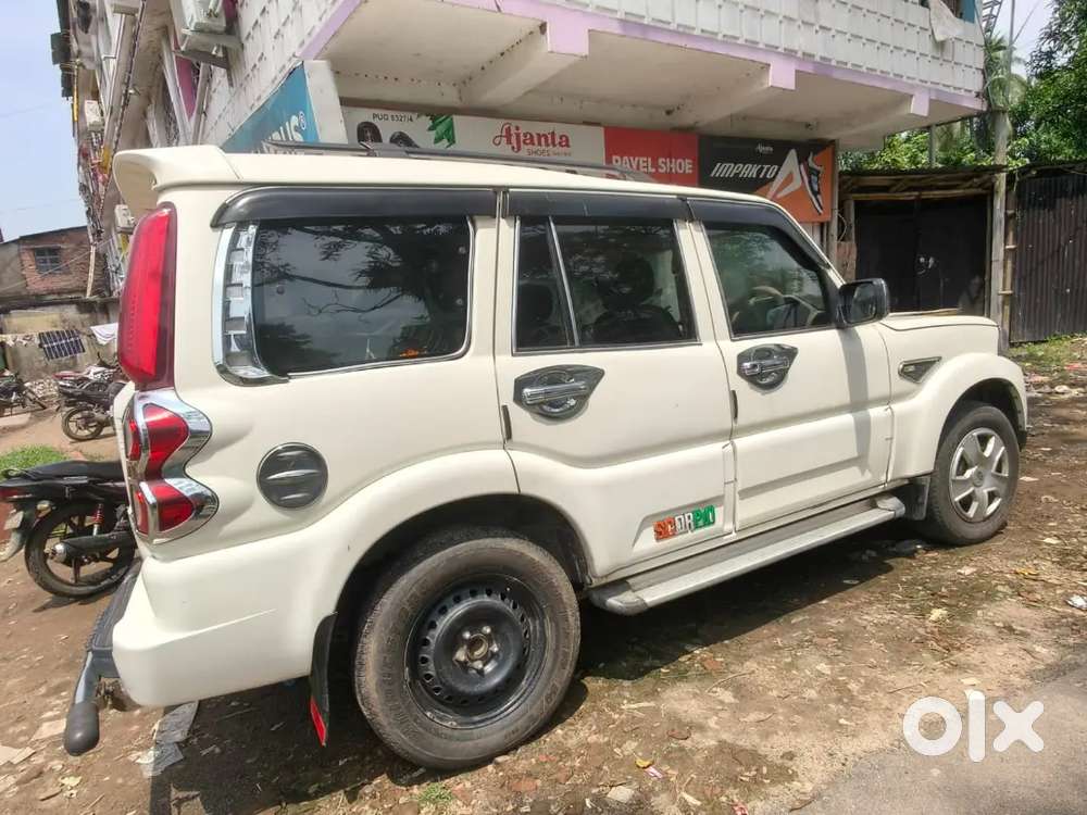Mahindra Scorpio 2020 Classic Petrol