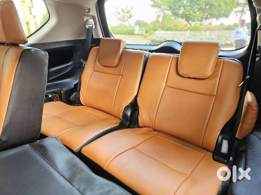 Toyota Innova Crysta 2.4 V 8 Str, 2016, Diesel