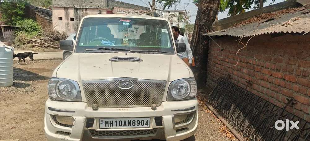 M2di Sada Pump Scorpio 9 Seater