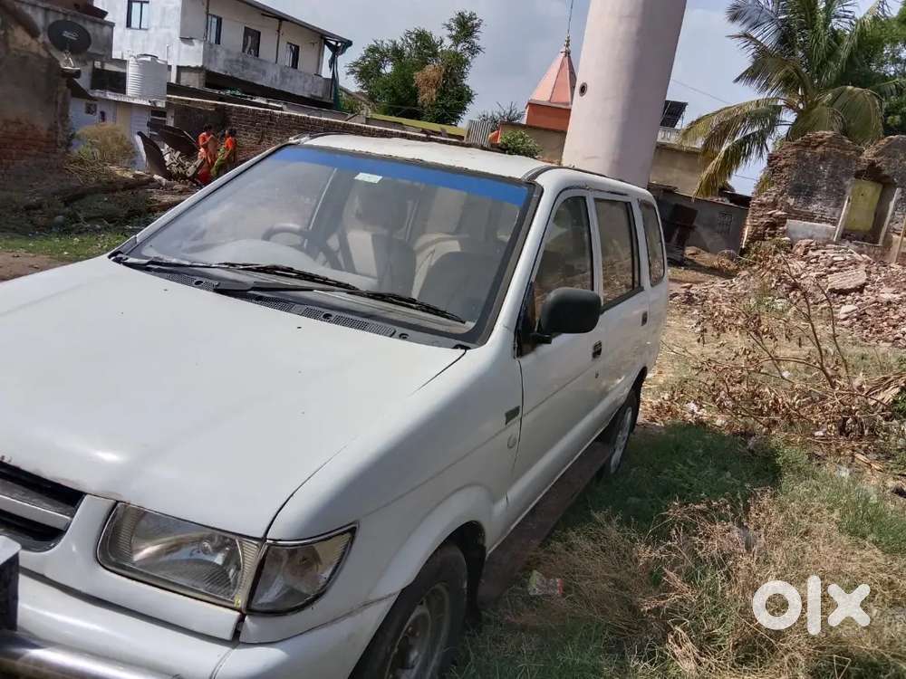 Chevrolet Tavera 2010 Diesel 150000 Km Driven