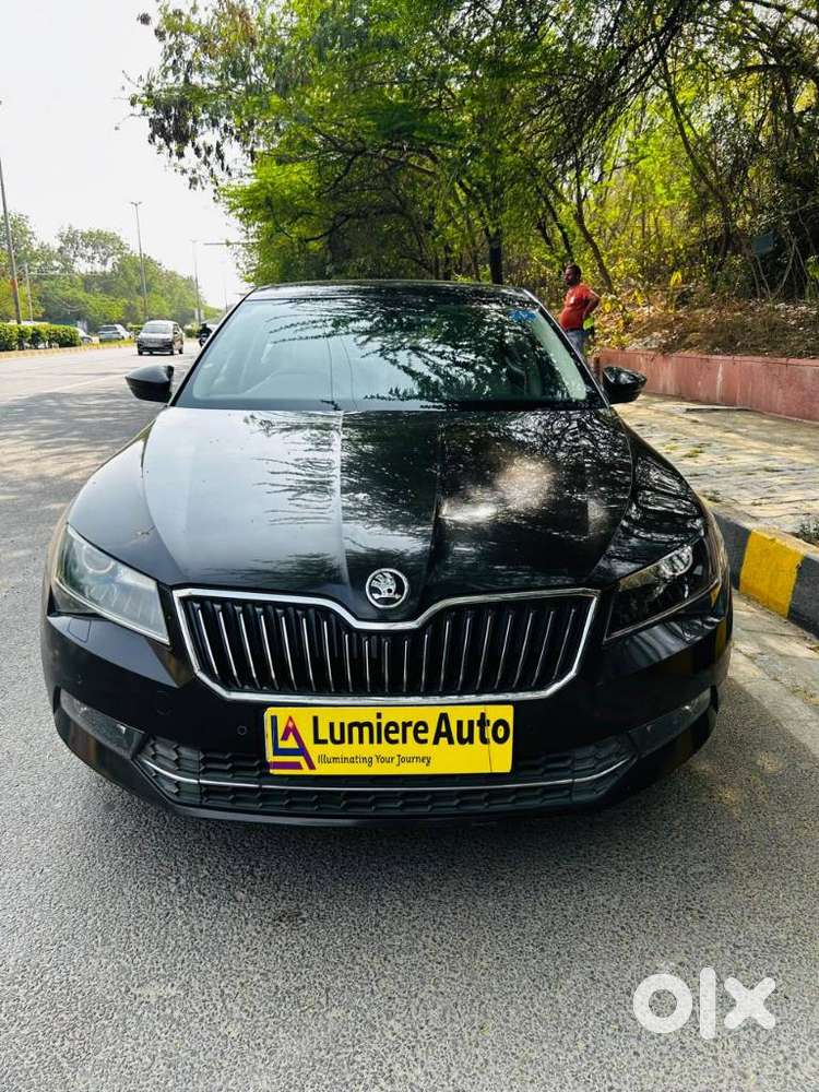 Skoda Superb L&k 1.8 Tsi At, 2019, Petrol