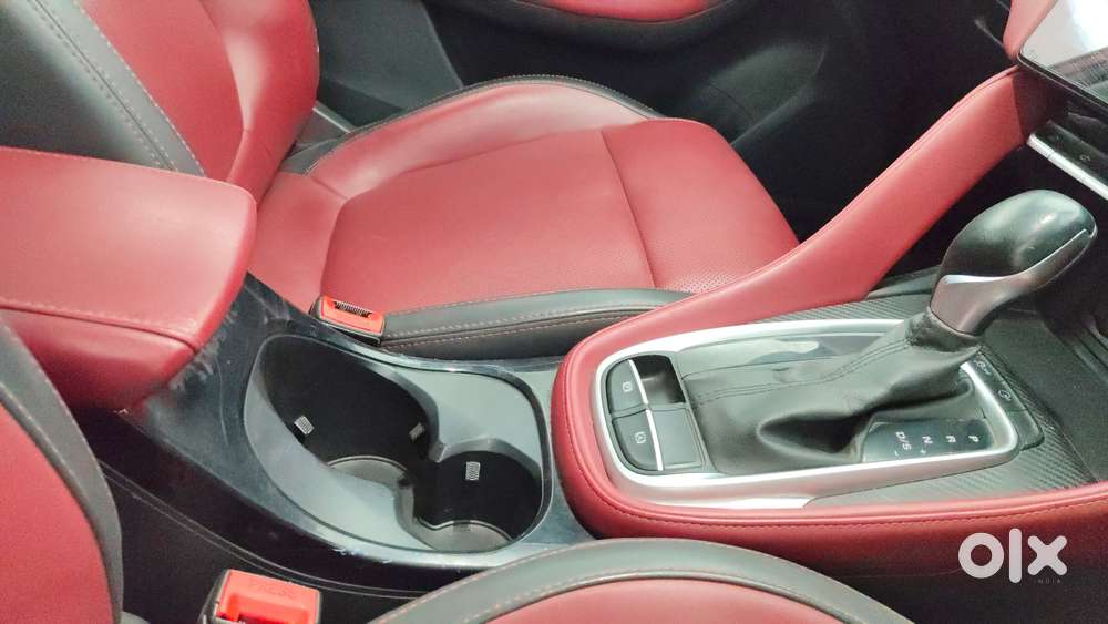 Mg Astor 1.3 Savvy Turbo At S Red, 2022, Petrol