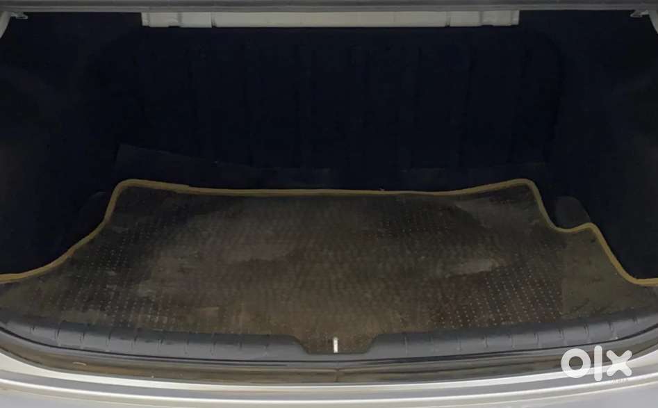 Hyundai Verna 1.6 Sx (o) Vtvt, 2017, Petrol