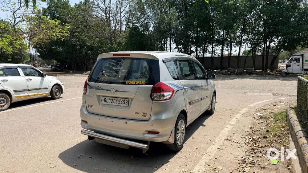 Maruti Suzuki Ertiga Vxi Abs Bs Iv, 2013, Petrol