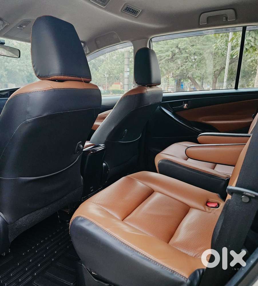 Toyota Innova Crysta [2020-ongoing] 2.4 Gx 7 Str, 2021, Diesel