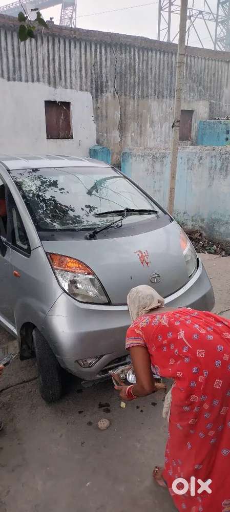 Tata Nano 2011 Petrol 35 Km Driven
