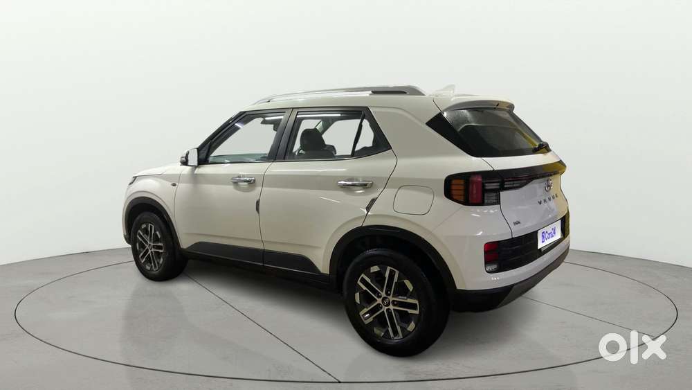 Hyundai Venue 1.0 Sx (o) Turbo Dct, 2022, Petrol