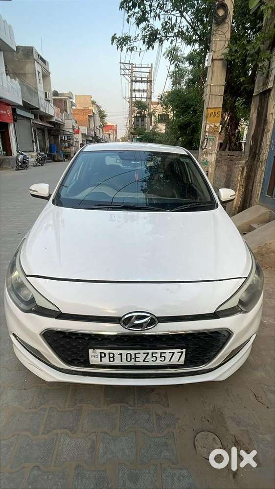 Hyundai I20 2014 Diesel 171000 Km Driven
