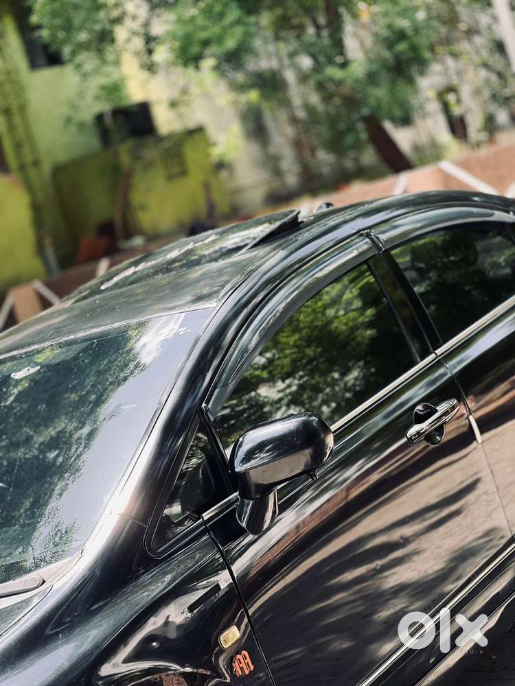 Honda Civic (sunroof)