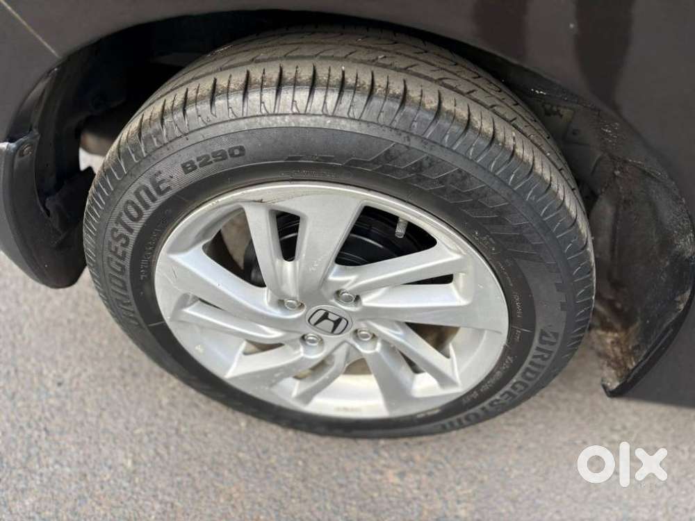 Honda Jazz V Mt Privilege, 2017, Cng & Hybrids