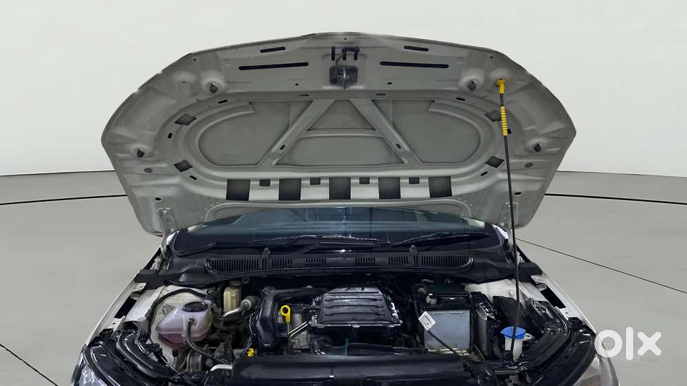 Skoda Slavia 1.0 Ambition Tsi At, 2024, Petrol