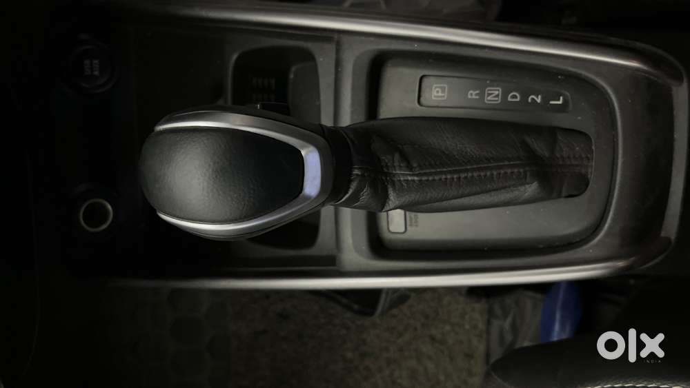 Maruti Suzuki Xl6 Alpha At, 2021, Petrol