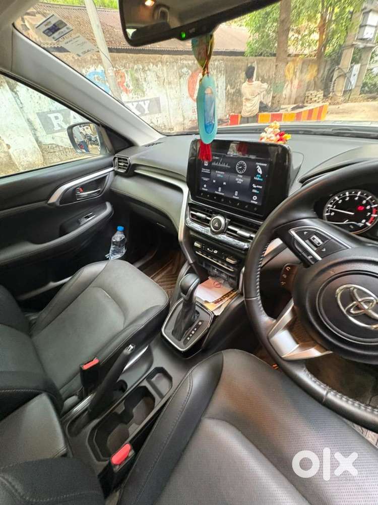 Toyota Urban Cruiser Hyryder 2023 Petrol Well Maintained