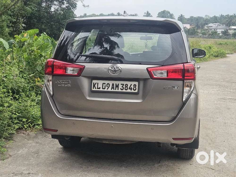 Toyota Innova Crysta 2017