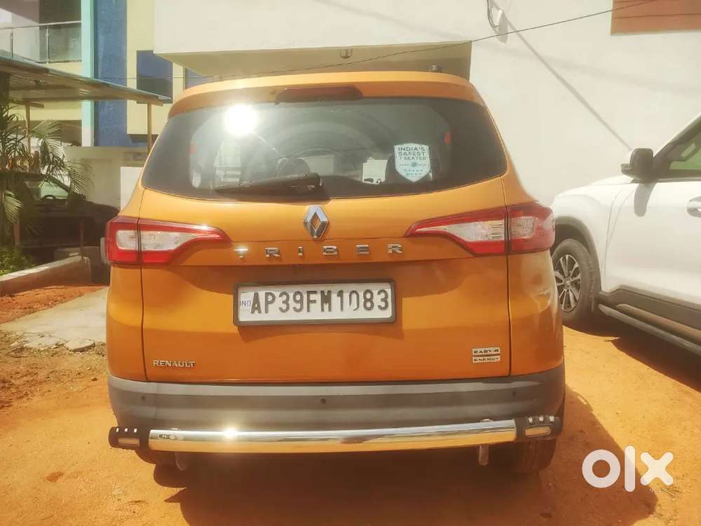 Renault Triber Amt Petrol