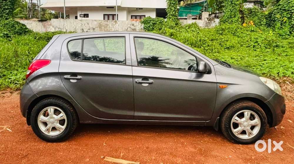 Hyundai Car 2009 Petrol