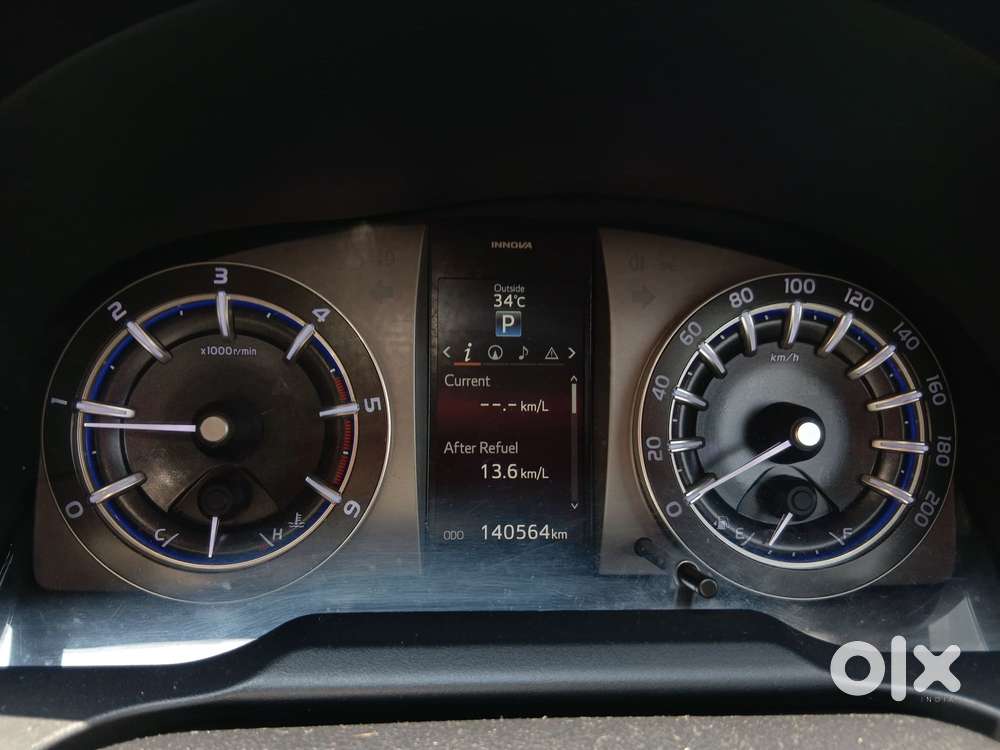 Toyota Innova Crysta 2.8z Automatic, 2016, Diesel