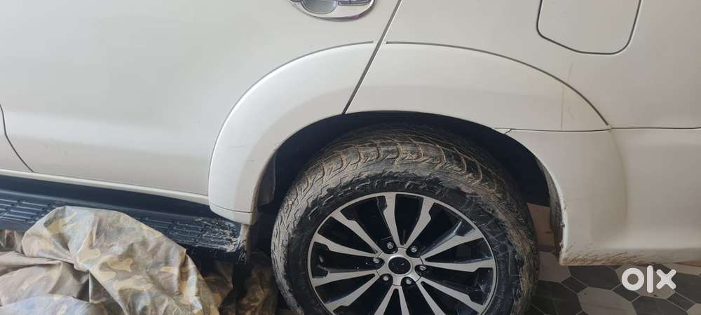 Toyota Fortuner Diesel 2012
