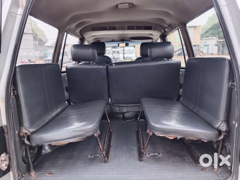 Toyota Qualis 2003
