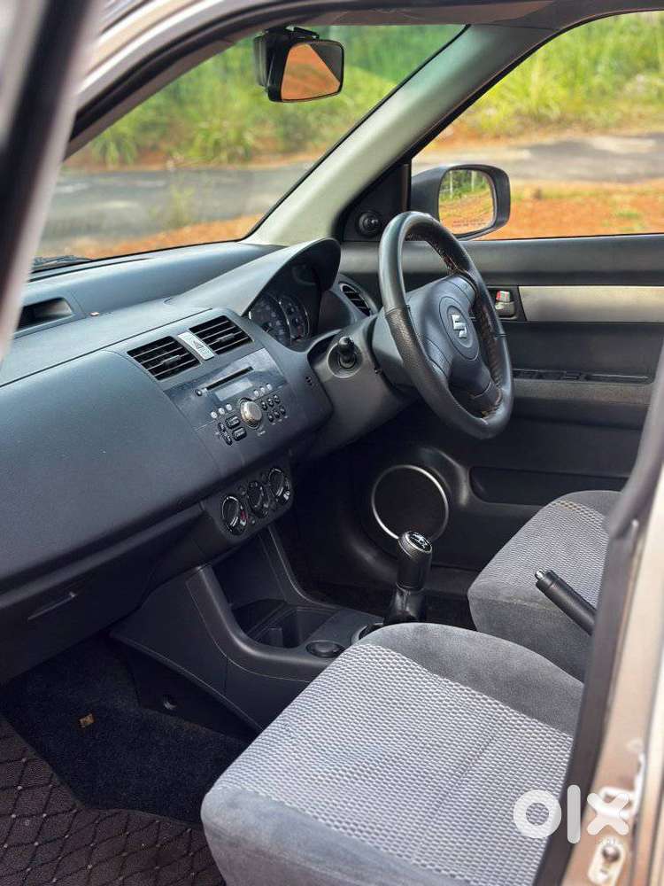 Maruti Suzuki Swift Dzire Vdi Optional, 2010, Diesel