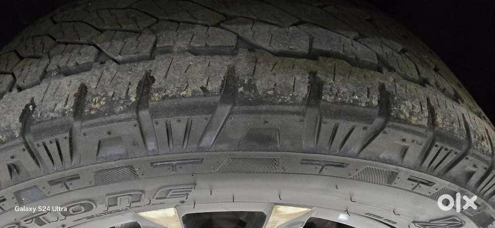 Mahindra Xuv700 2.2 Ax 7 Diesel At Str Awd, 2022, Diesel