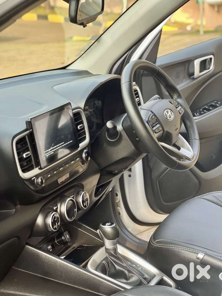 Hyundai Venue 1.0 Sx (o) Turbo Dct, 2020, Petrol