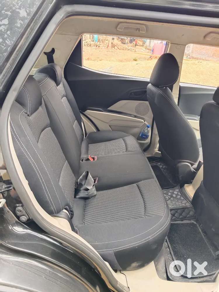 Mahindra Xuv300 2022 Diesel 23879 Km Driven