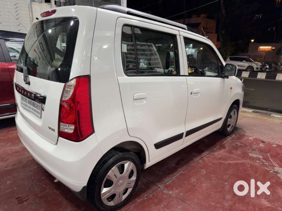 Maruti Suzuki Wagon R Vxi, 2015, Petrol