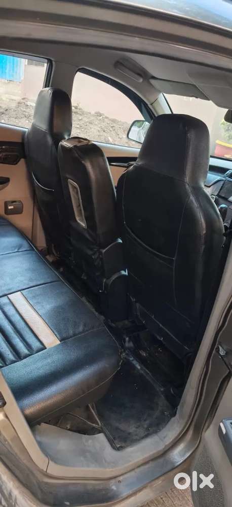 Mahindra Kuv100 Nxt 1.2 K2 Plus Petrol 6 Str, 2017, Petrol