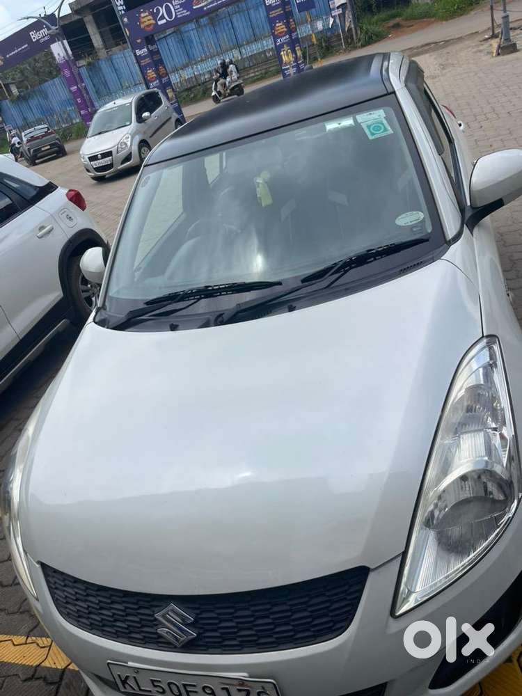 Maruti Suzuki Swift 2017 Cng & Petrol Well Maintained