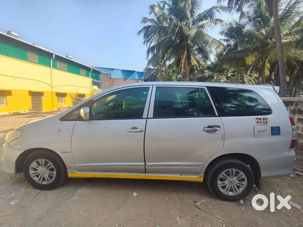 Toyota Innova 2014 Diesel Well Maintained
