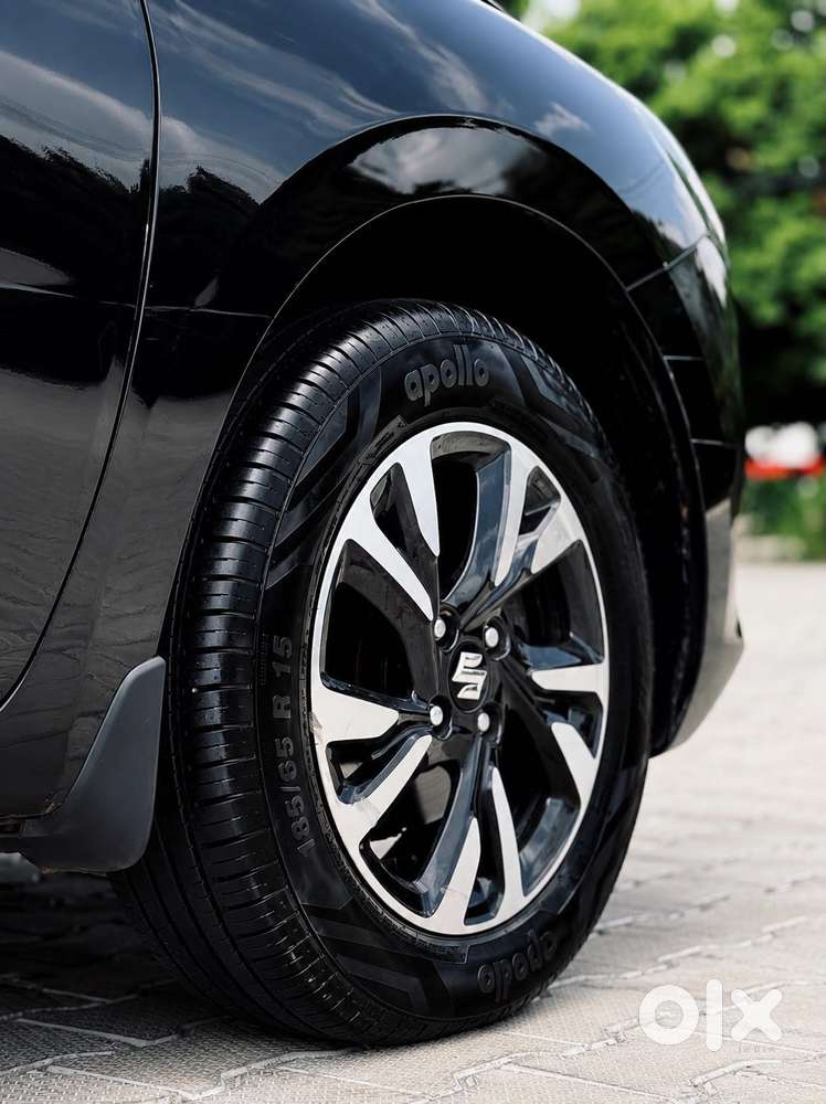 Maruti Suzuki New-gen Swift Vxi, 2025, Petrol