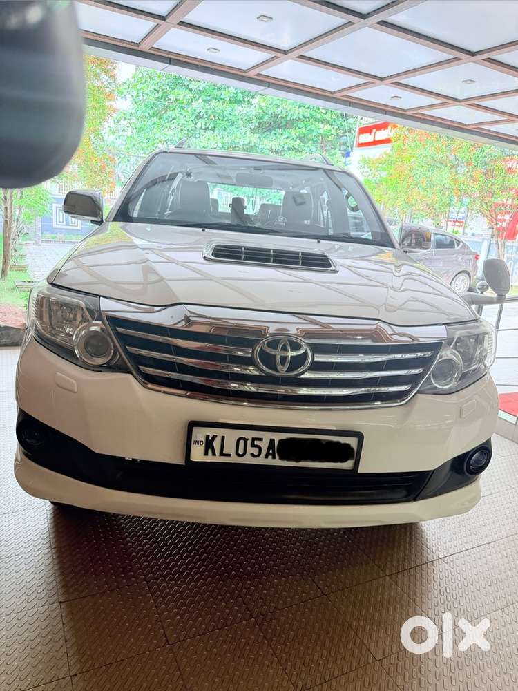 Toyota Fortuner Automatic