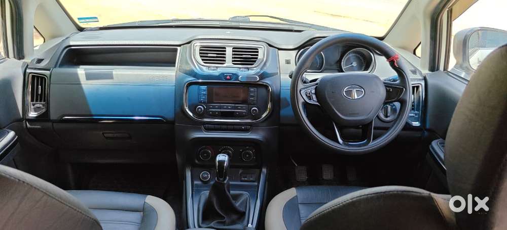 Tata Hexa 2.2 Xe 4x2 7 Str, 2017, Diesel