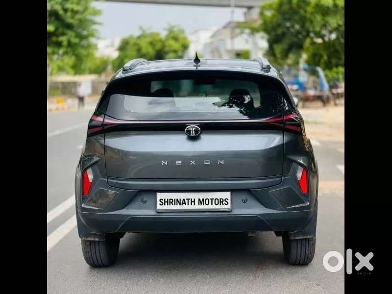 Tata Nexon, 2025, Diesel