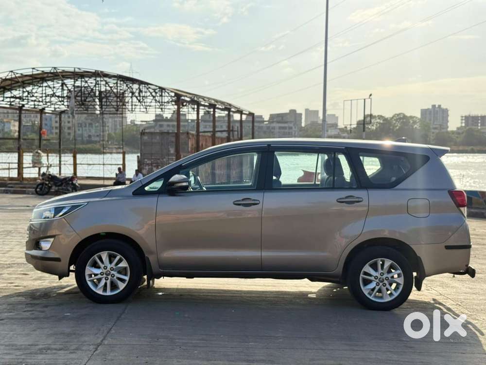 Toyota Innova Crysta 2.8 Gx At 8s, 2017, Diesel