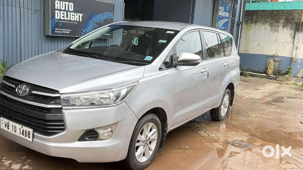 Toyota Innova Crysta 2.4 G Plus Mt 8 Str, 2018, Diesel