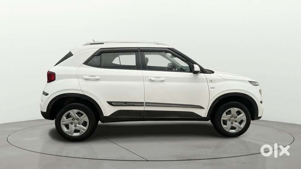 Hyundai Venue S Turbo Dct, 2019, Petrol