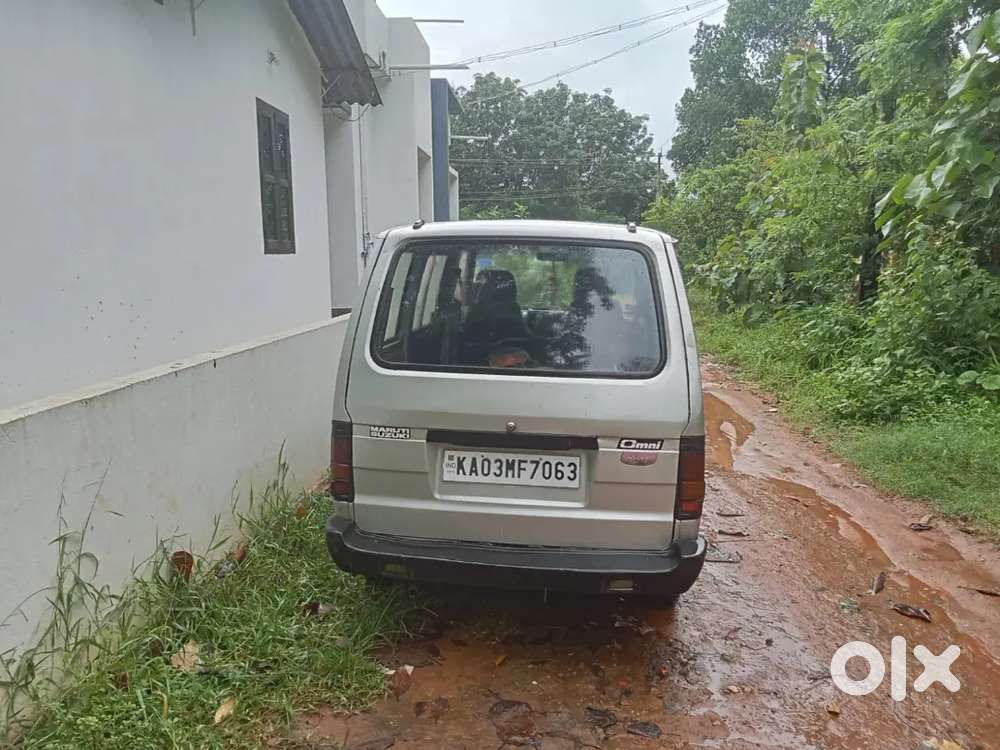 Maruti Suzuki Omni Petrol 2006
