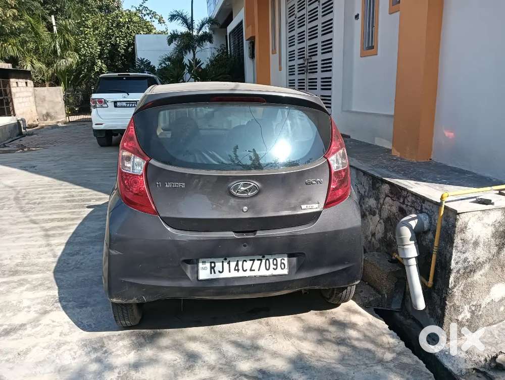 Hyundai Eon 2015 Petrol Well Maintained