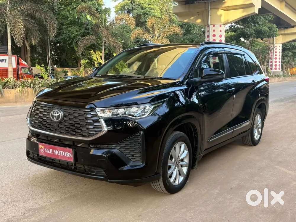 Toyota Innova Hycross 2.0 Vx Hybrid 8 Str, 2023, Petrol