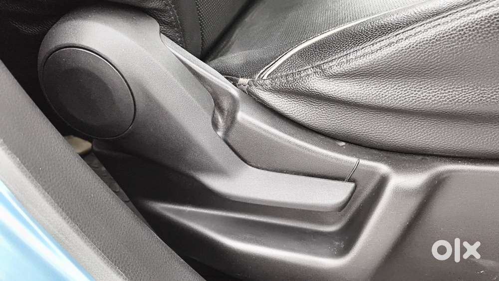 Maruti Suzuki Wagon R Zxi Amt 1.2, 2020, Petrol