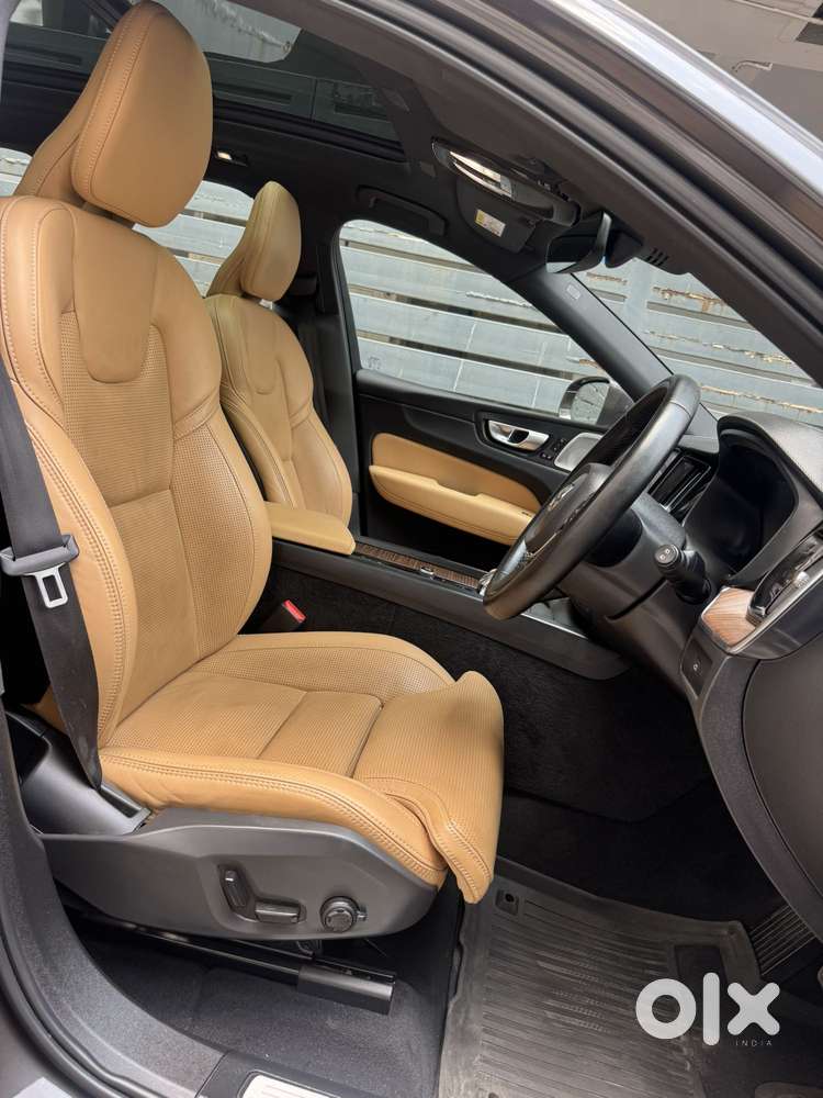 Volvo Xc60 2.0 B5 Ultimate, 2023, Petrol