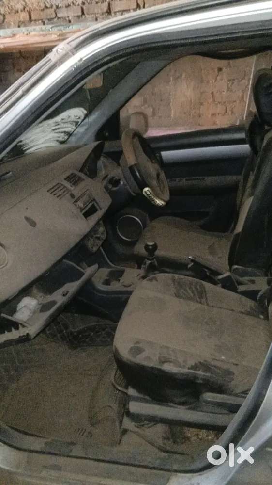 Maruti Suzuki Swift 2009 Petrol 90000 Km Driven