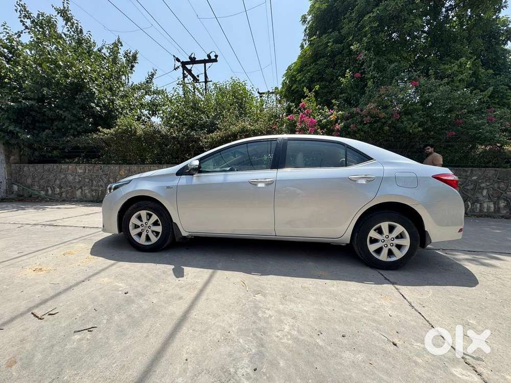 Toyota Petrol Manual 2015