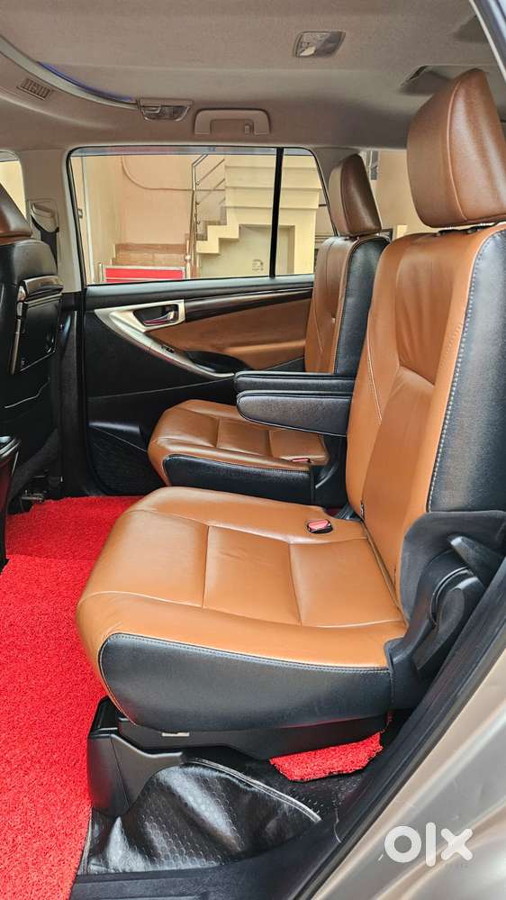 Toyota Innova Crysta 2.8z Automatic, 2019, Diesel